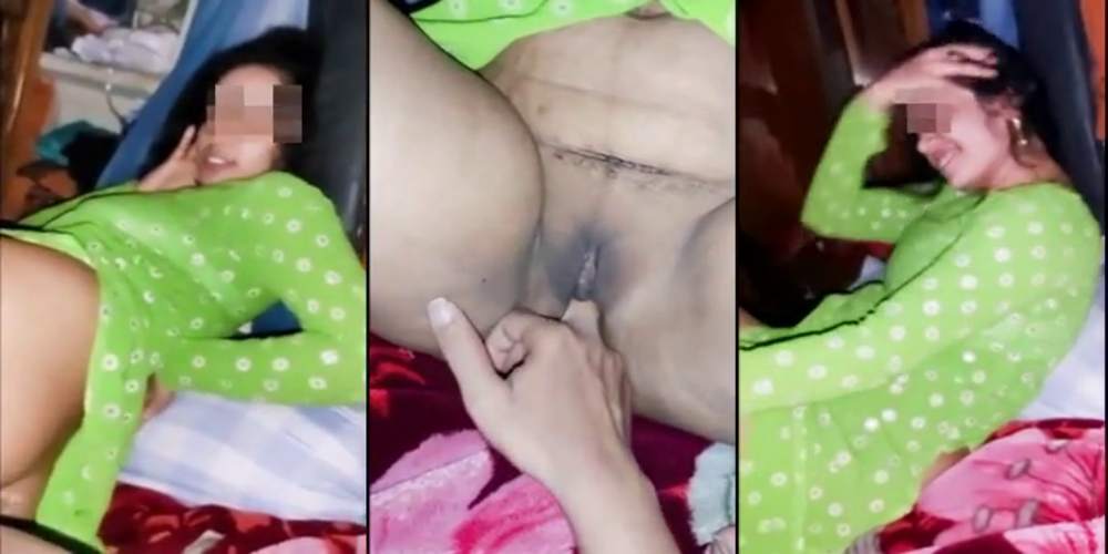 Desi cute girl fingering by her bf