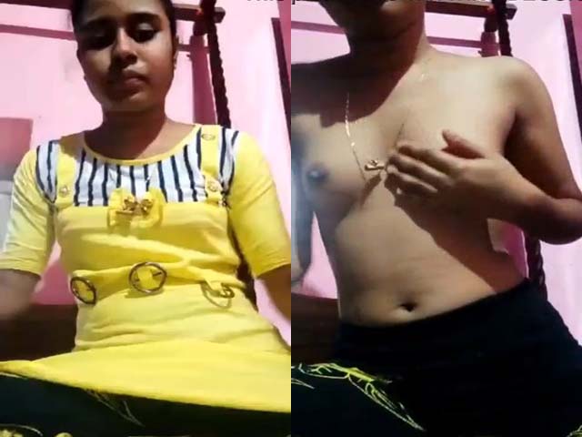 Innocent Desi girl showing her small boobs on cam