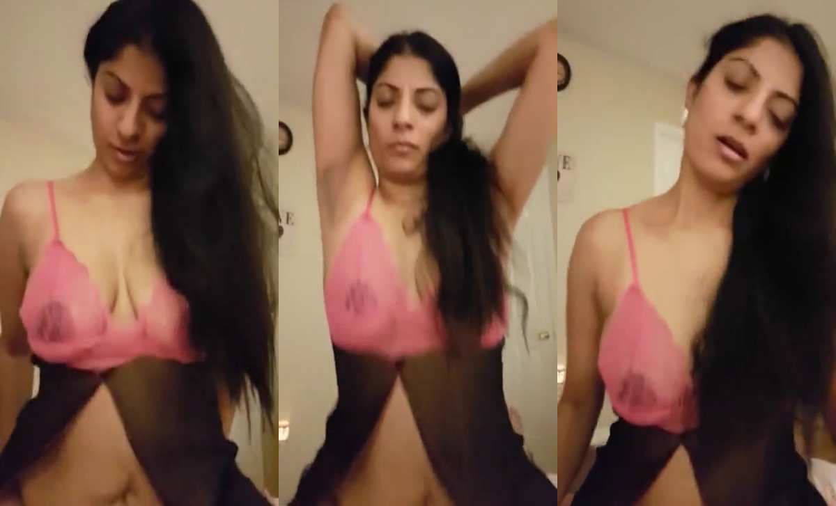 Sexy Desi Bhabhi Riding Heavy XNXX