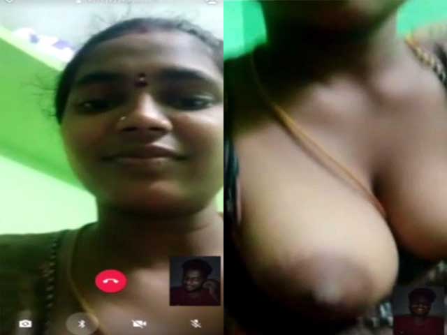 South Indian wife shows her boobs on video call