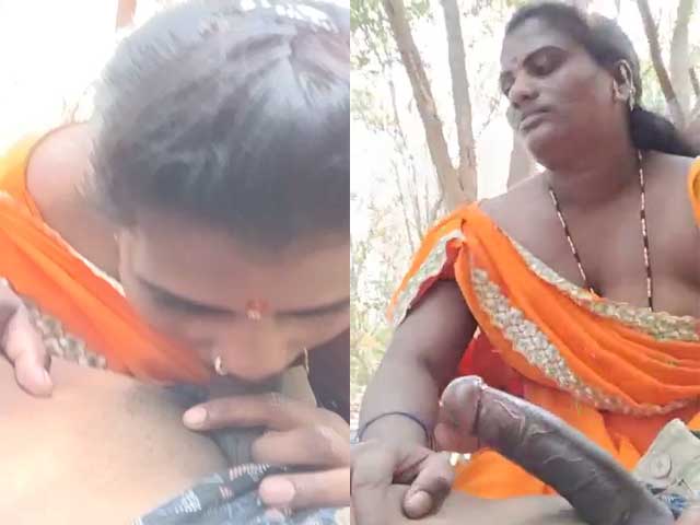 Paid Indian slut giving blowjob outdoors