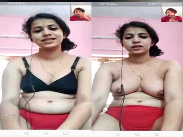 Sexy Mallu wife shows boobs on video call
