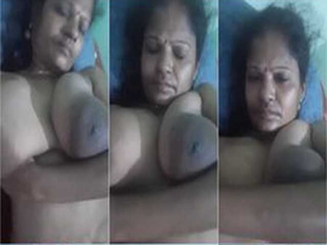 Mature south Indian wife captured nude on cam