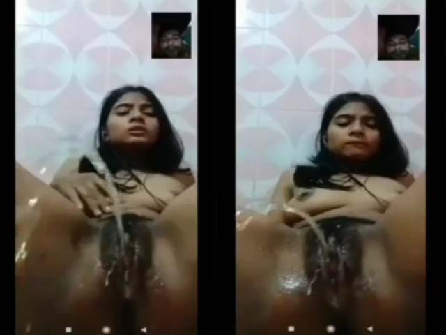 Super horny girl peeing hard after fingering
